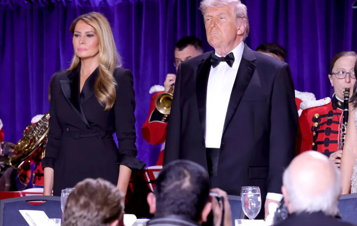 Ít nhất 5 tiếng súng nổ tại sự kiện của Nhà Trắng, ông Trump phải sơ tán khẩn cấp