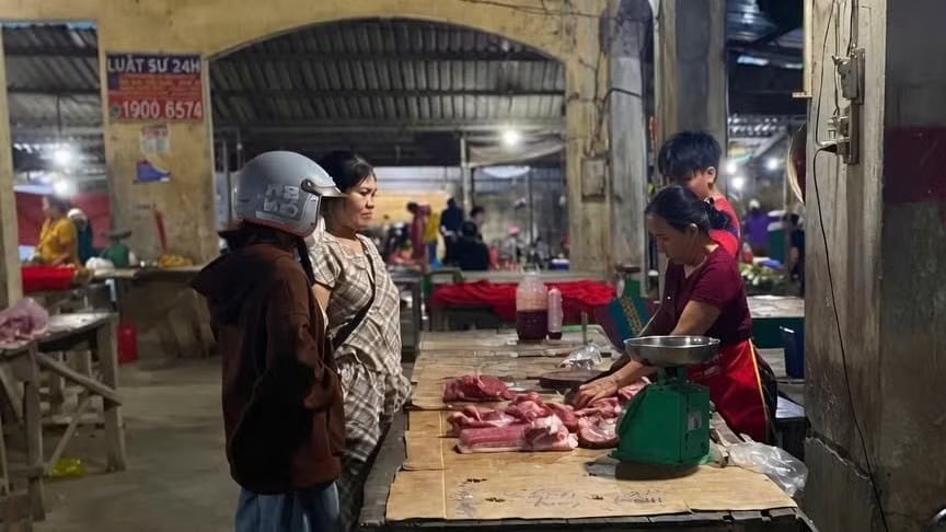 Chính sách thuế chưa theo kịp thực tế: 30% GDP 'mắc kẹt' trong vòng xoáy thủ tục - Ảnh 2.