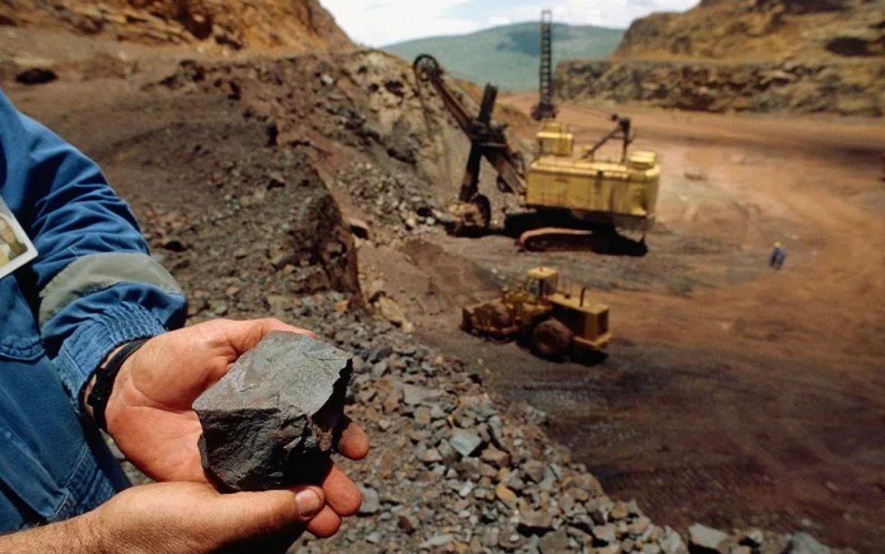 Sau Hóa chất Đức Giang, Hòa Phát và ông Trần Đăng Khoa lập liên minh 'đổ bộ' Lào Cai, nhắm mỏ sắt lớn nhất Đông Nam Á