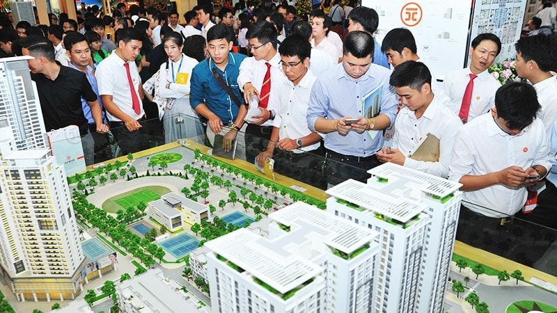 Biệt thự, liền kề Hà Nội có nơi chạm 740 triệu đồng/m²