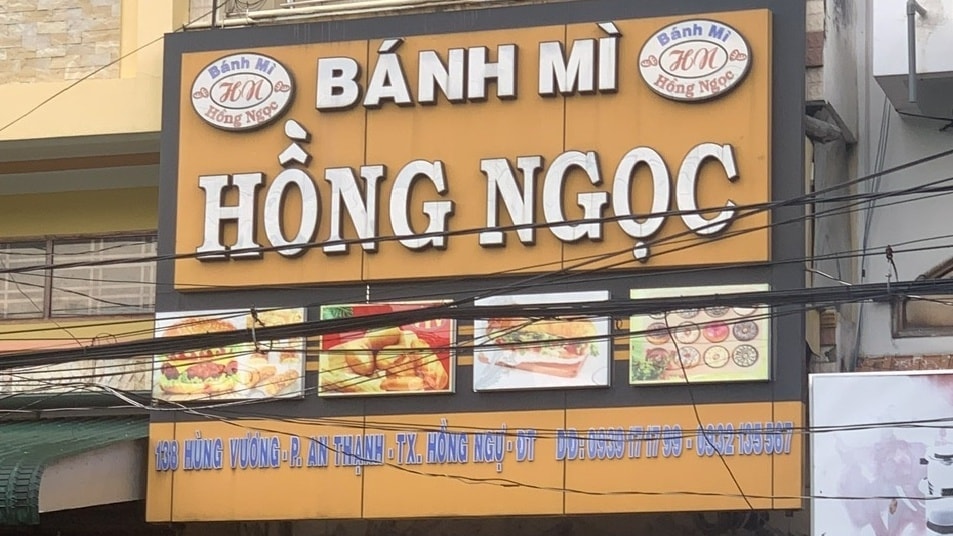 Phạt 90 triệu, đình chỉ hoạt động tiệm bánh mì nổi tiếng