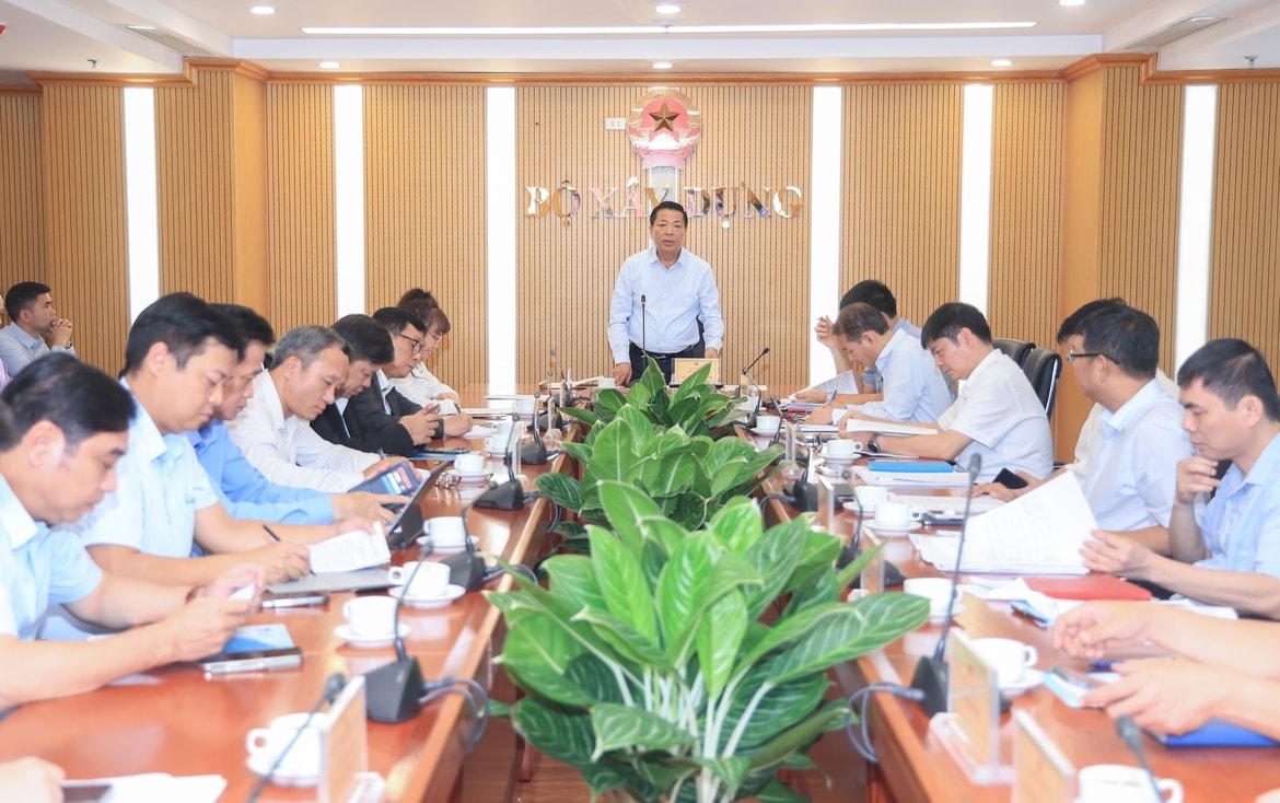 Bộ Xây dựng lên tiếng ủng hộ hãng hàng không của Tiến sĩ Nguyễn Thị Phương Thảo