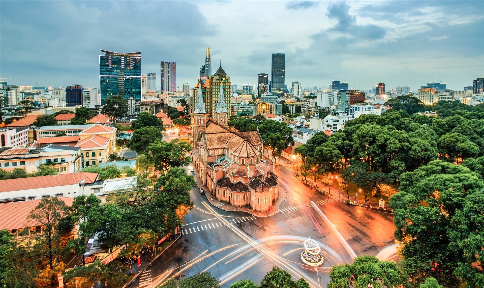 Đô thị đặc biệt của Việt Nam tương lai sẽ là đô thị văn hóa toàn cầu, có ít nhất 5 công trình văn hóa - thể thao chuẩn quốc tế- Ảnh 1.