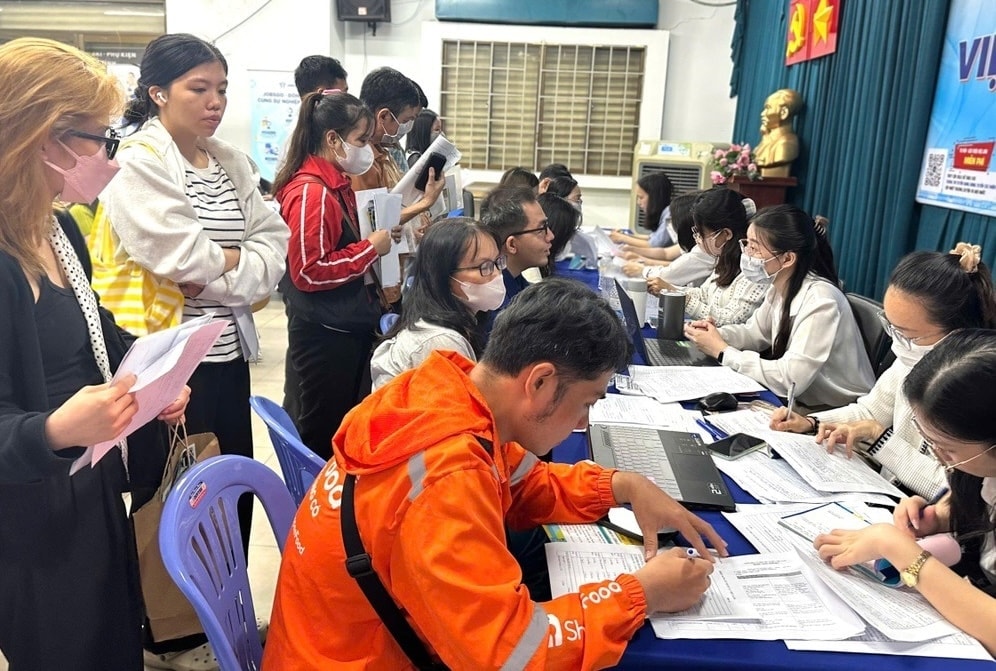 Mỗi người sẽ được nhận tới 28.200.000 đồng: Chi tiết nhóm đối tượng thuộc diện hưởng, các thủ tục cần để làm hồ sơ và áp dụng từ khi nào?