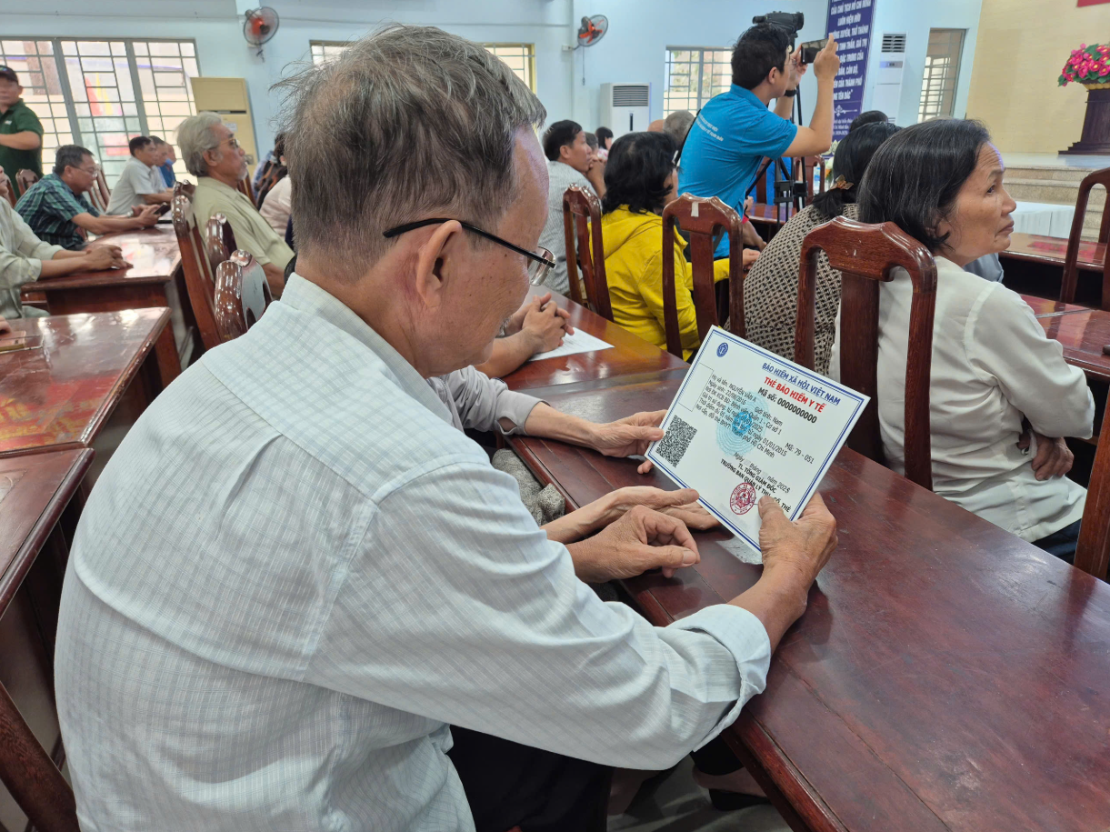 Từ 15/5, người dân làm điều này với thẻ BHYT có thể bị phạt tới 20 triệu đồng