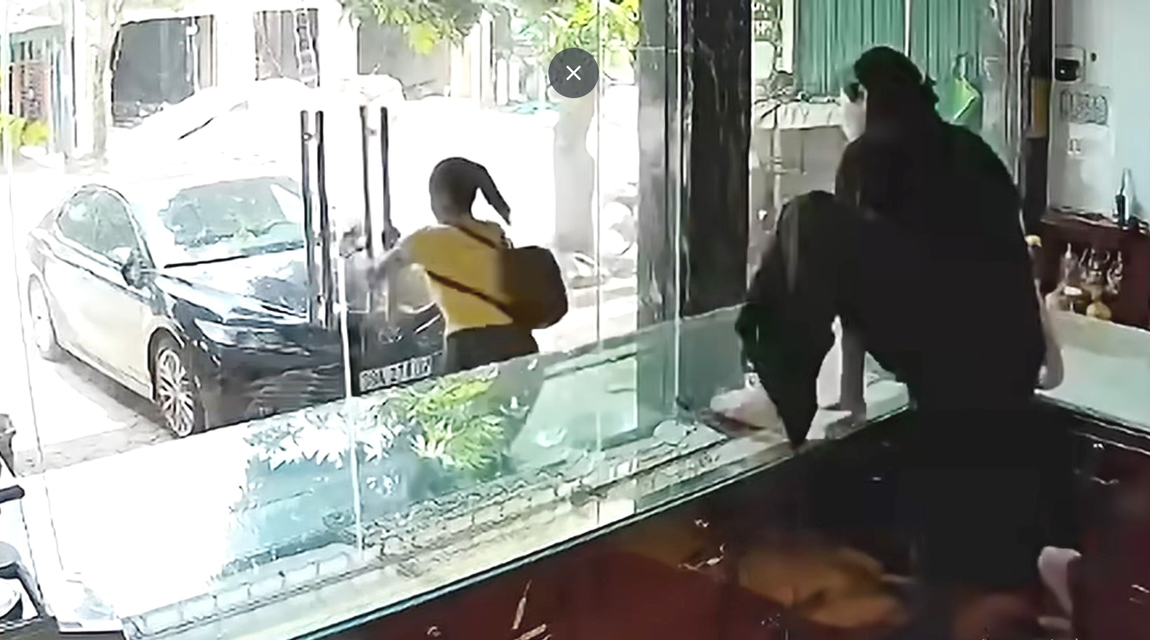 5 tiếng truy bắt một người phụ nữ quê Sóc Trăng