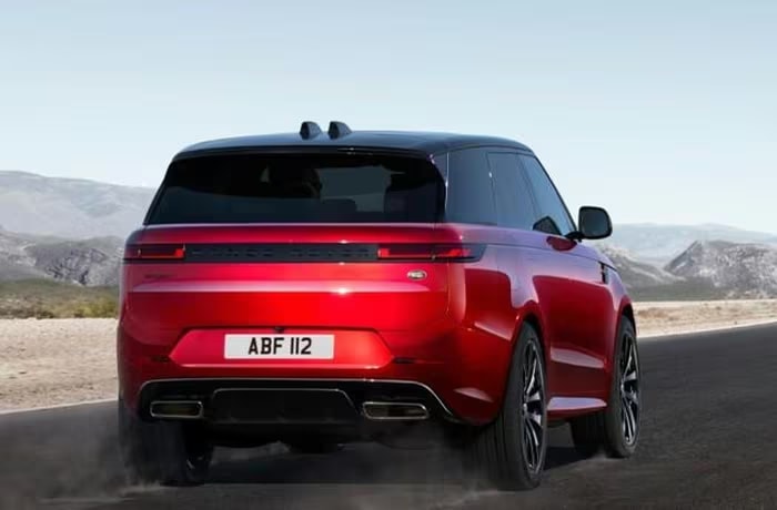 Range Rover Sport SV 3