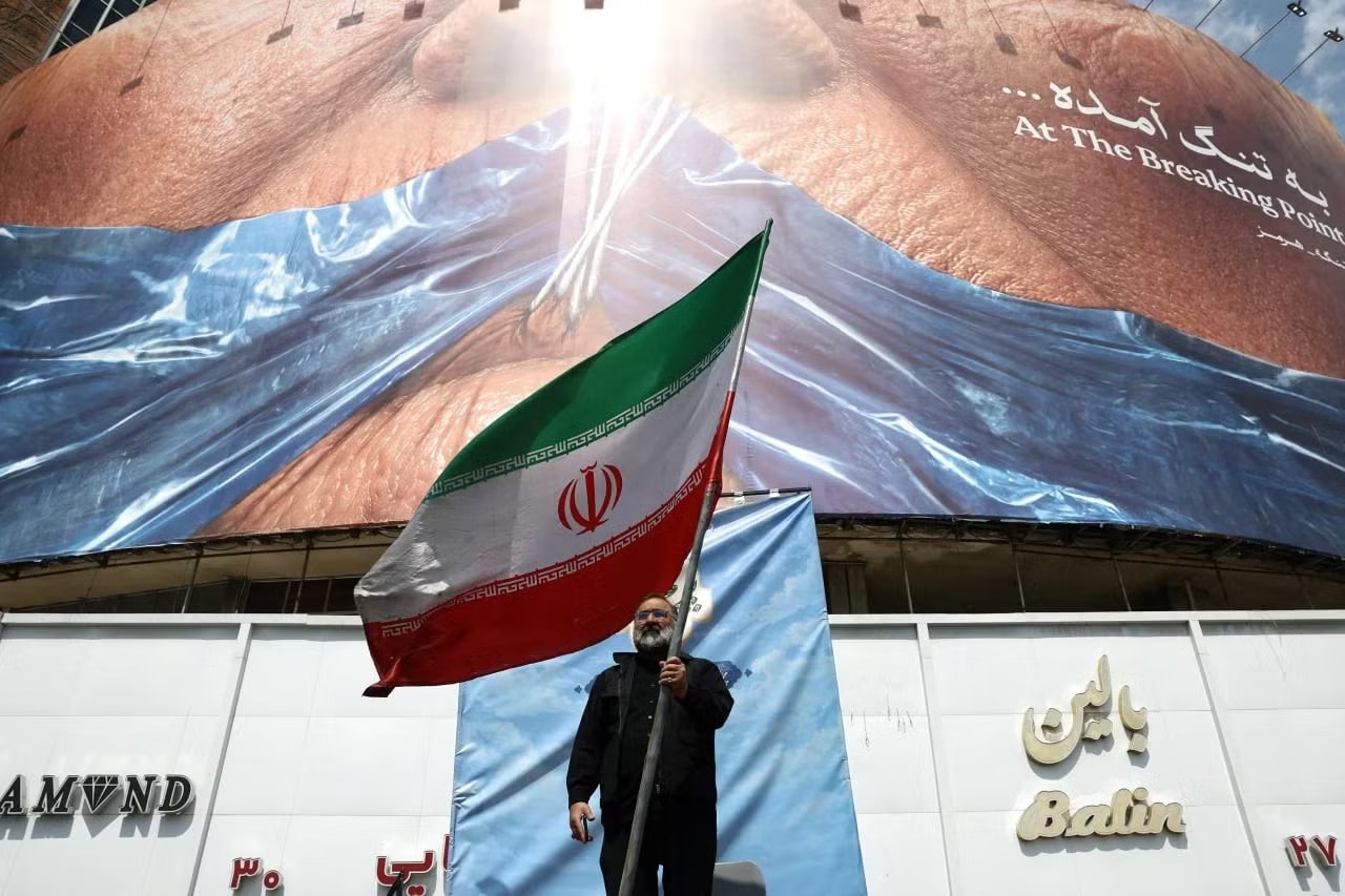Iran gửi phản hồi 14 điểm, Mỹ hoài nghi - Ảnh 1.