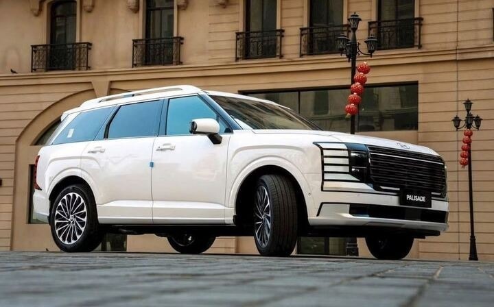 Khách Việt sắp đón thêm 2 mẫu SUV hybrid đáng gờm: Một bên 'ngáo giá' mạnh hơn 400 mã lực, một bên giá mềm nhiều tiện nghi - Ảnh 2.