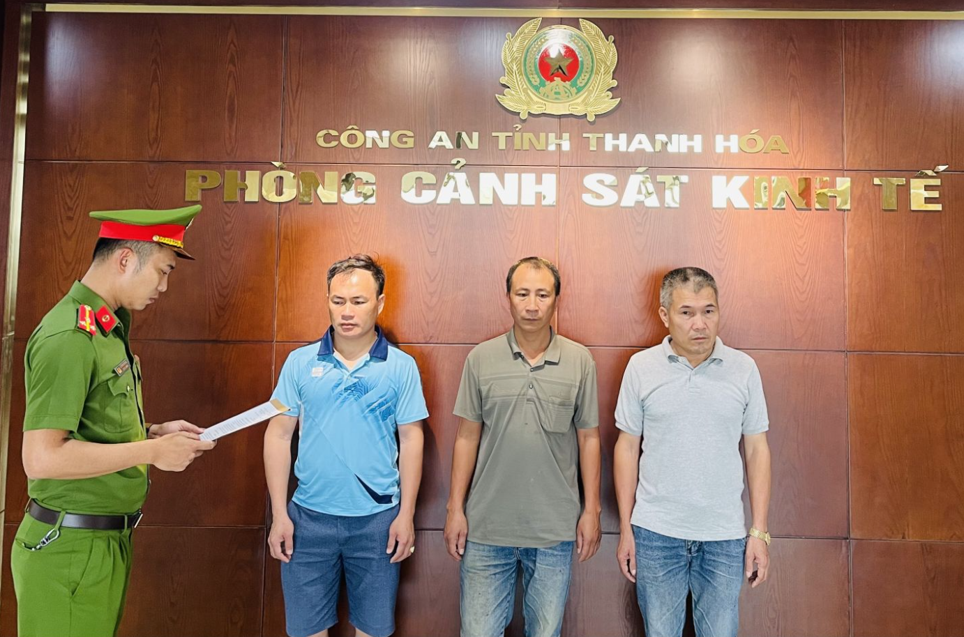Khởi tố, cấm Trần Minh Cường SN 1975 đi khỏi nơi cư trú