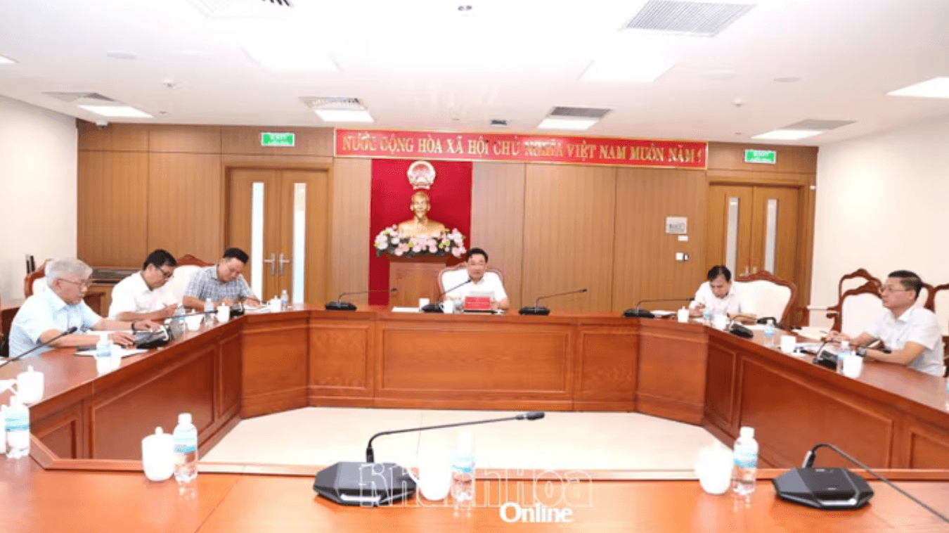 2 dự án nhà máy điện hạt nhân đầu tiên của Việt Nam có nguy cơ chậm tiến độ- Ảnh 1.