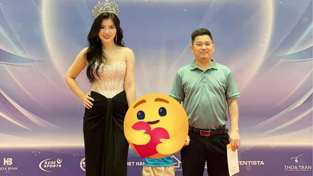 Giáo sư trẻ nhất Việt Nam có vợ là Hoa hậu Quốc tế với công việc phải chủ động làm sau giờ lên giảng đường