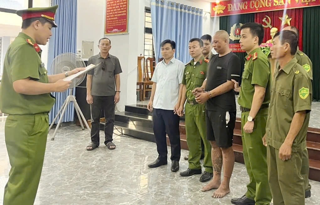 Ra lệnh bắt khẩn cấp Nguyễn Viết Hoàng 28 tuổi