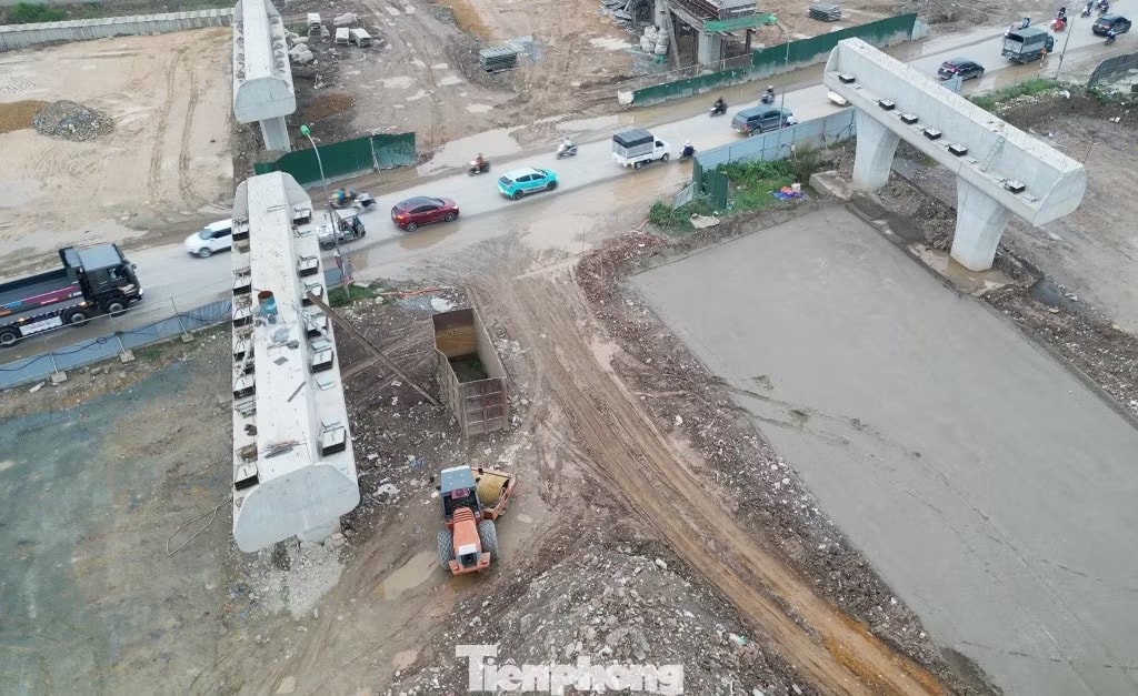 Hà Nội xây cầu vượt nút giao Lê Trọng Tấn - Quốc lộ 6 - Ảnh 1.