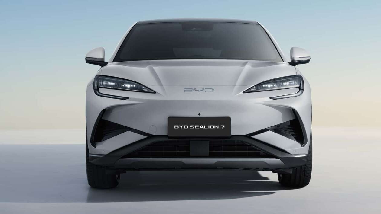 Hãng xe Trung Quốc vượt Tesla, BMW để thành “vua xe điện” mới tại Anh: Doanh số tăng hơn 120% chỉ sau 3 năm hiện diện