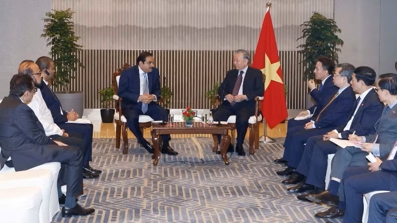 Tổng Bí thư, Chủ tịch nước Tô Lâm gặp tỷ phú giàu thứ 2 Ấn Độ, đề nghị hợp tác trong loạt lĩnh vực then chốt của Việt Nam