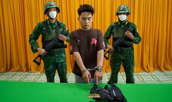 Bắt Nguyễn Văn Khanh ngay tại biên giới, tịch thu hơn 260 chỉ vàng