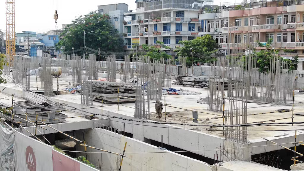 Hàng loạt dự án gặp vướng mắc sẽ được tháo gỡ nhờ Nghị định 147/NĐ-CP. Chi tiết cách tháo gỡ vướng mắc dự án 'trùm mền' - Ảnh 1.