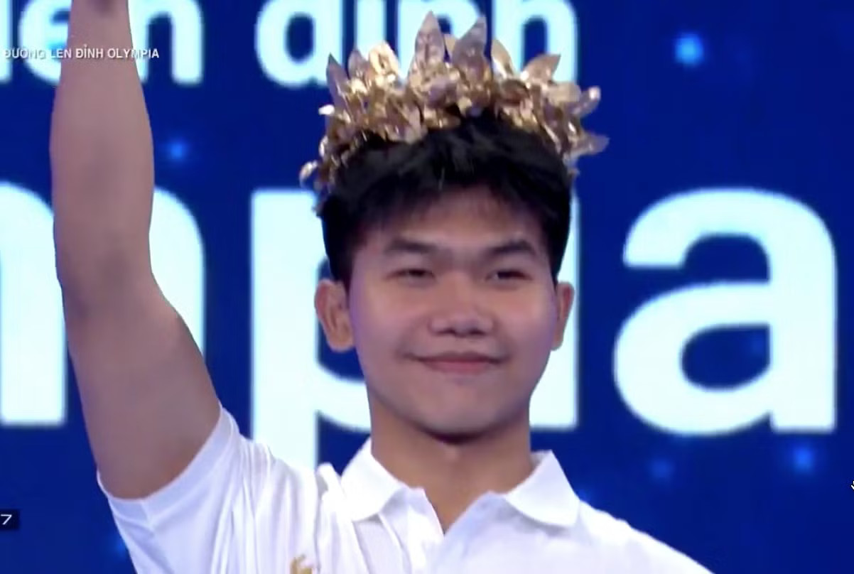 Nam sinh Hưng Yên giành vòng nguyệt quế Đường lên đỉnh Olympia 26 - Ảnh 2.