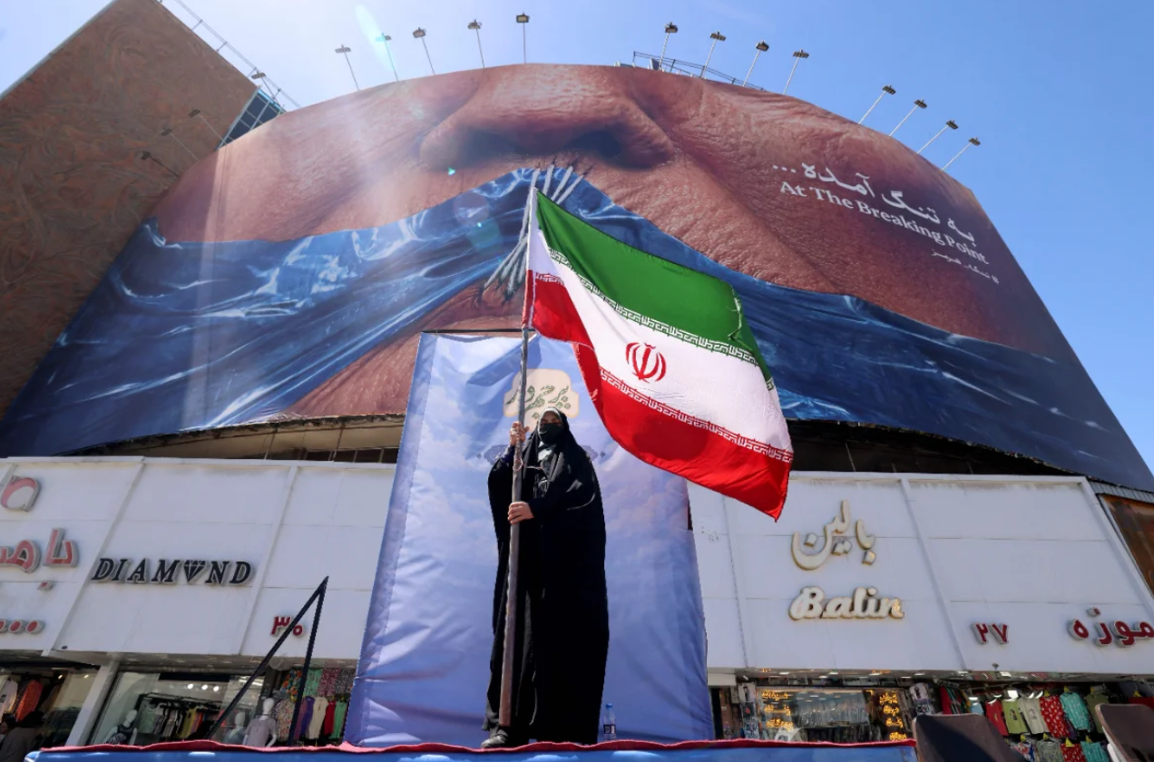 Xung đột Trung Đông chưa có hồi kết: Ông Trump bác đề xuất hòa bình, Iran tuyên bố 'không bao giờ cúi đầu'