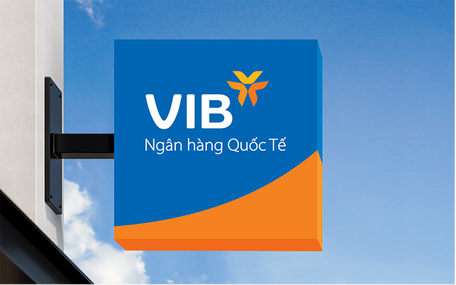 Vợ Phó Chủ tịch VIB nâng sở hữu lên gần 110 triệu cổ phiếu, con gái đăng ký thoái sạch vốn
