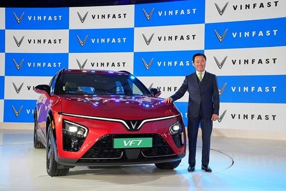 Vượt qua nhiều đối thủ sừng sỏ, VinFast được vinh danh 'Nhà sản xuất xe điện của năm' tại Ấn Độ