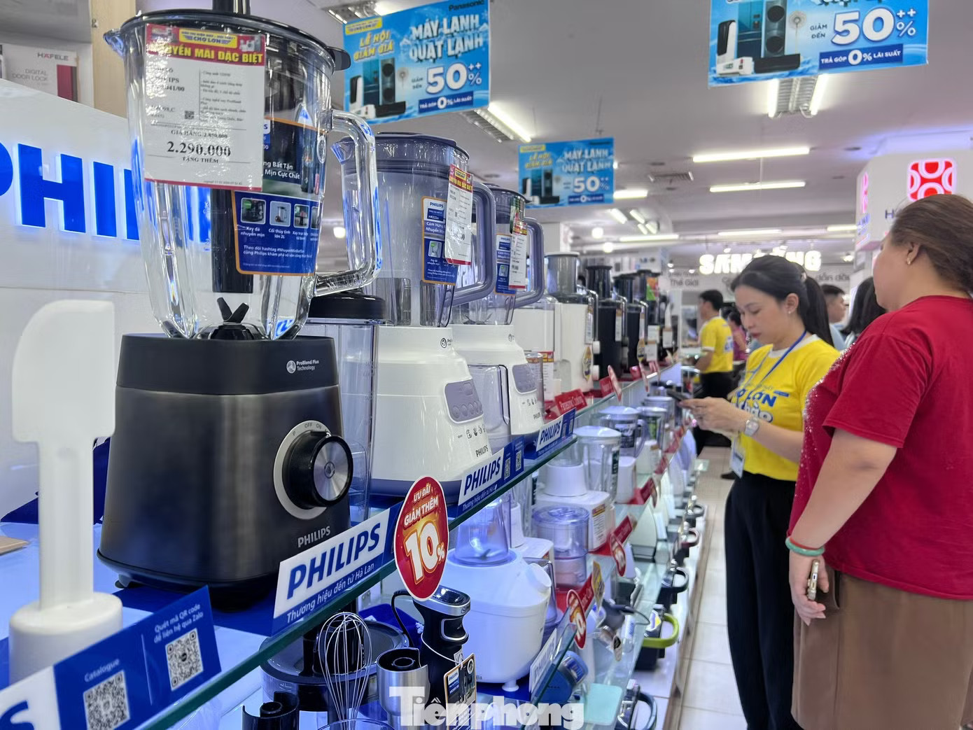 Ly sinh tố, máy ép trái cây cũng đắt hàng mùa nóng Điện lạnh vẫn đắt hàng khi TPHCM đã vào mùa mưa - Ảnh 5.