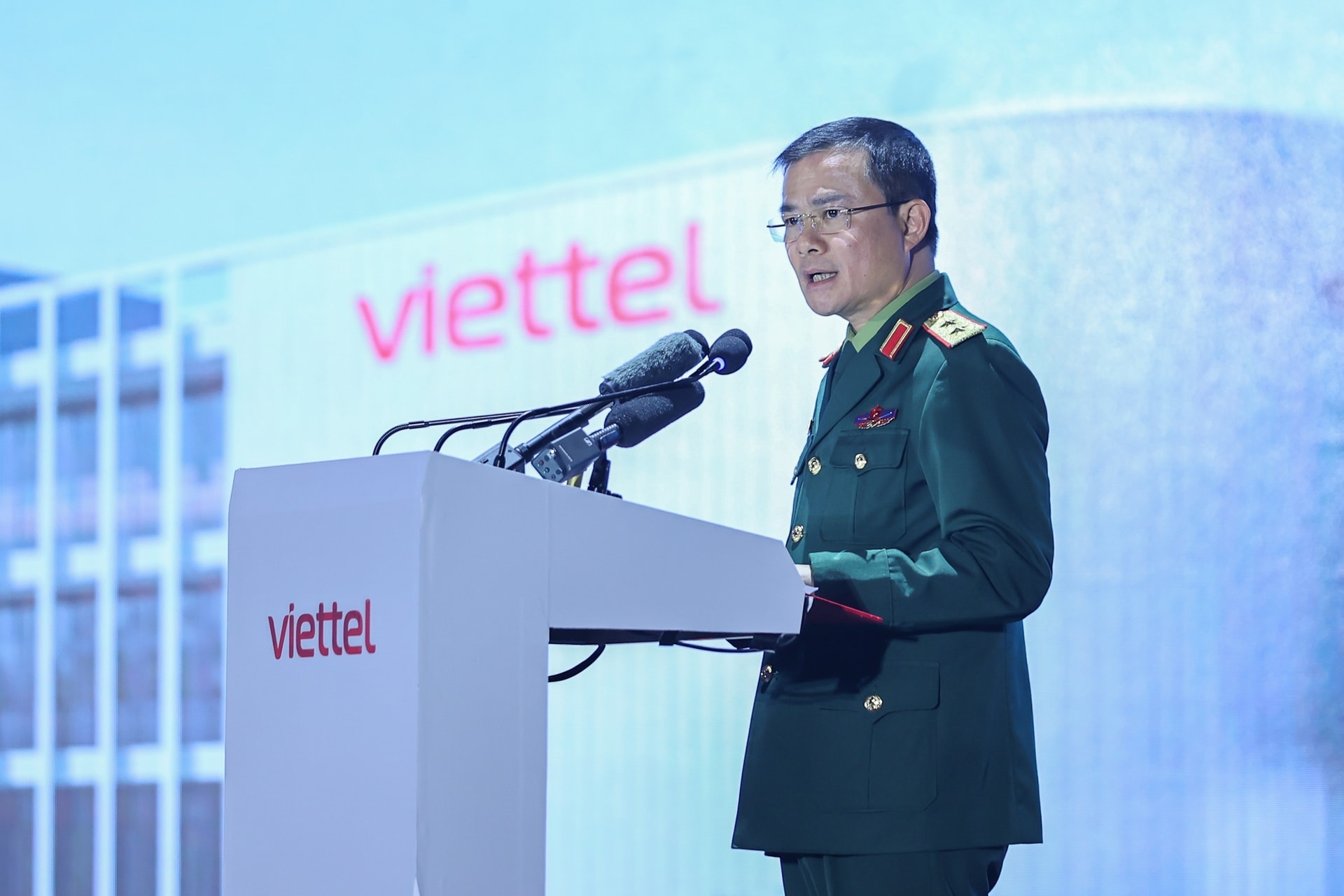 Ông Tào Đức Thắng nói về áp lực ở Viettel