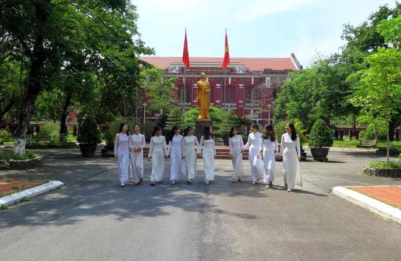 Trường chuyên duy nhất Việt Nam từng có Danh nhân văn hóa thế giới do UNESCO công nhận theo học