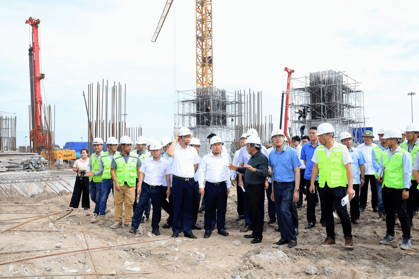 Chỉ hơn 1 năm nữa, sân vận động lớn nhất thế giới của Việt Nam sẽ hoàn thành- Ảnh 1. Chỉ hơn 1 năm nữa, sân vận động lớn nhất thế giới của Việt Nam sẽ hoàn thành- Ảnh 1.