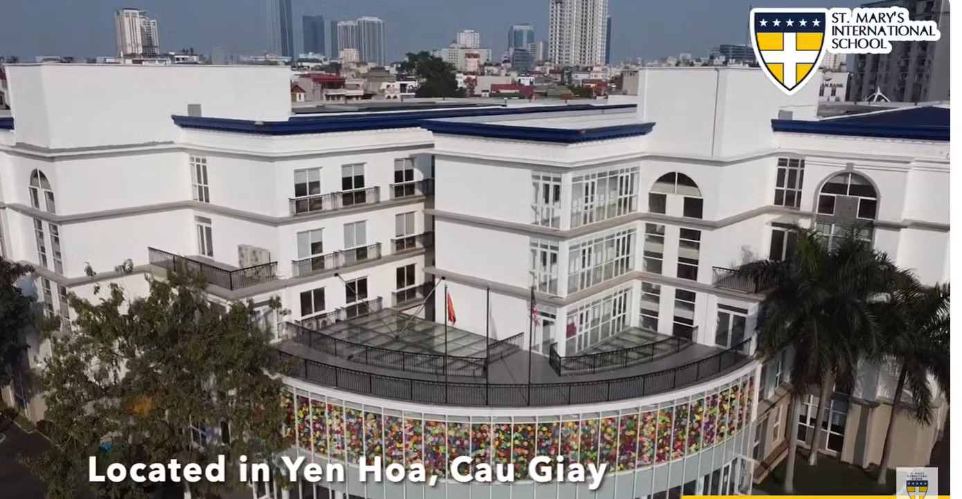 Một góc Trường Liên cấp St. Mary's International School (phường Yên Hòa). Ảnh chụp màn hình từ clip giới thiệu về trường Sở GD&ĐT Hà Nội xác minh thông tin trường quốc tế đào tạo 'chui' - Ảnh 1.