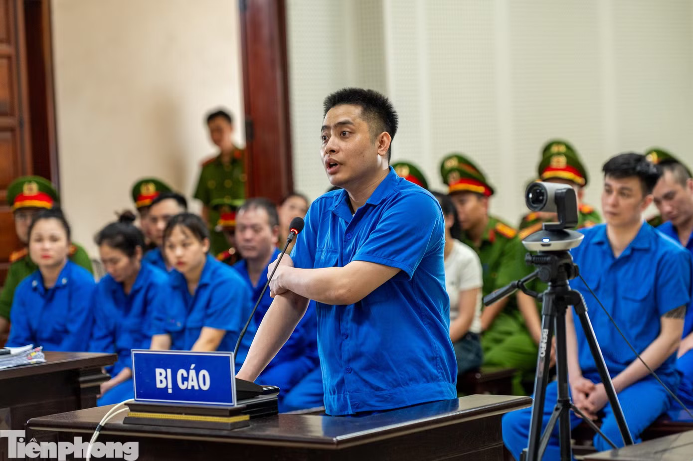Bùi Đình Khánh khai nguồn gốc 40 bánh heroin và nguồn cơn nổ súng, đuổi ngược xe của công an - Ảnh 2.