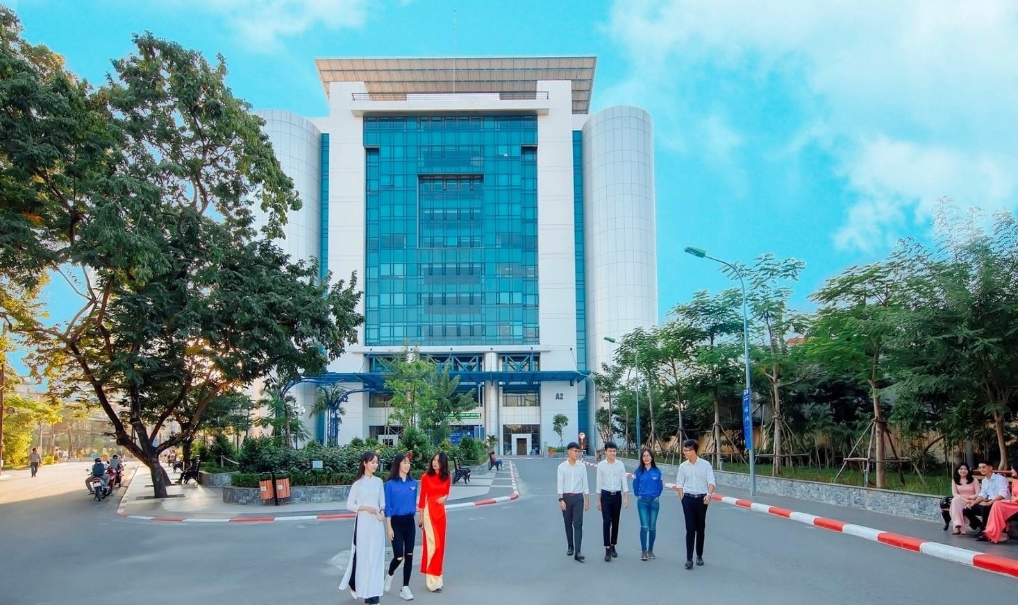 Phó Giáo sư là Giám đốc của Đại học ‘Stanford Việt Nam’ nói thẳng về ‘ngành hot’, dễ xin việc, phụ huynh biết để đồng hành cùng con