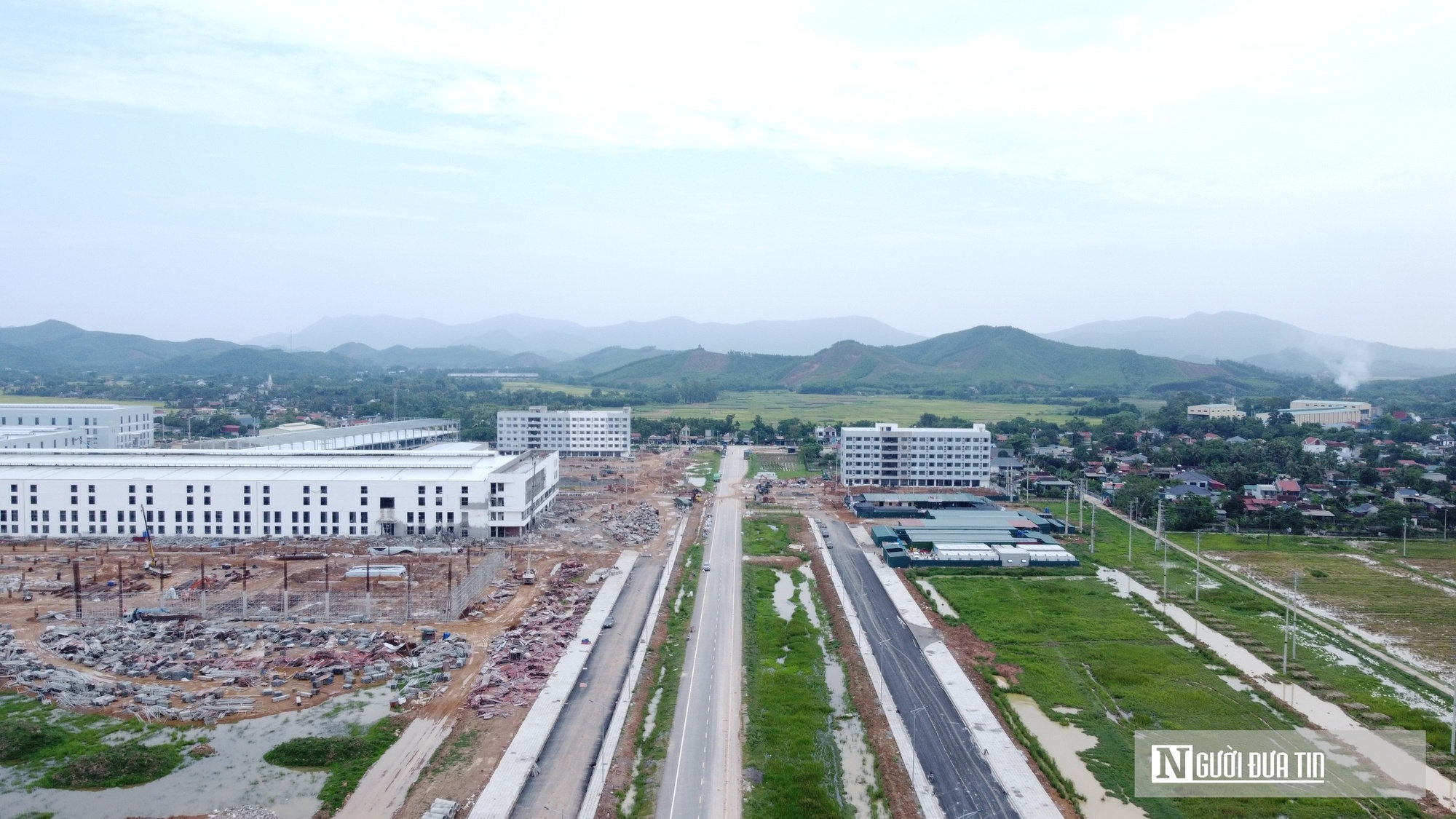 Thung lũng gốm sứ 200 triệu USD tại Thanh Hóa nỗ lực về đích, người lao động hưởng lợi lớn- Ảnh 2. Thung lũng gốm sứ 200 triệu USD tại Thanh Hóa nỗ lực về đích, người lao động hưởng lợi lớn- Ảnh 2.