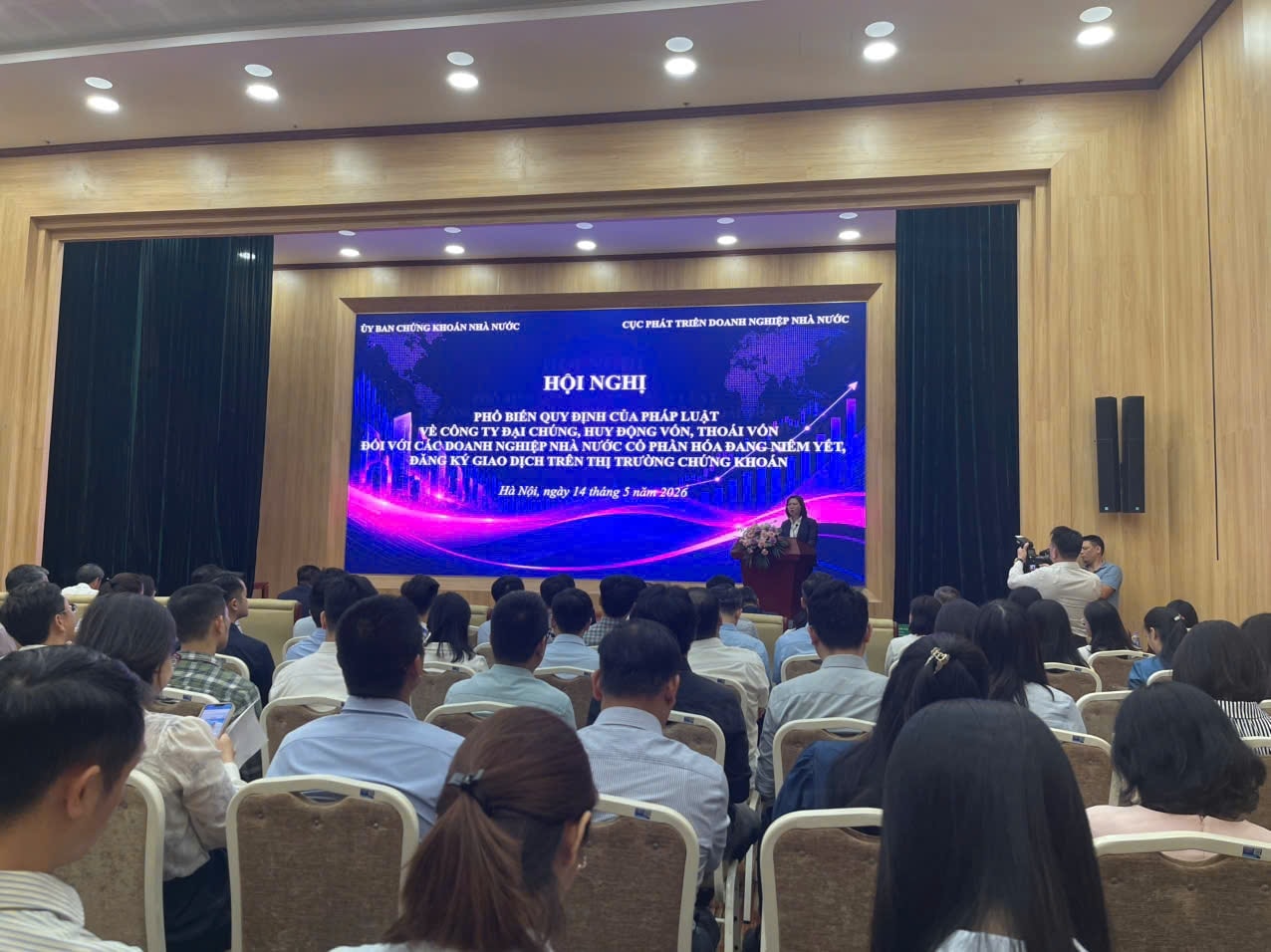 Chủ tịch UBCKNN: Nâng chất lượng doanh nghiệp để tăng sức hút cho thị trường
