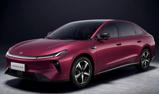 sedan-2.jpg
