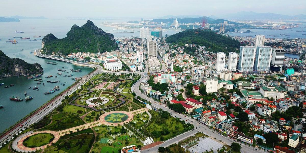 Quảng Ninh: Từ ‘thủ phủ du lịch’ đến cực tăng trưởng mới của bất động sản phía Bắc- Ảnh 2. Quảng Ninh: Từ ‘thủ phủ du lịch’ đến cực tăng trưởng mới của bất động sản phía Bắc- Ảnh 2.