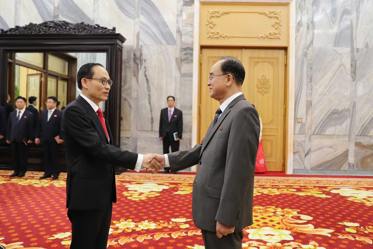 Đặc phái viên của Tổng Bí thư, Chủ tịch nước Tô Lâm chuyển thông điệp tới Tổng Bí thư, Chủ tịch Triều Tiên Kim Jong Un - Ảnh 2.