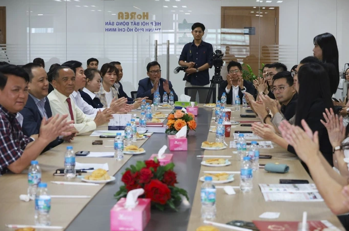 27 doanh nghiệp Trung Quốc đến Việt Nam tìm cơ hội đầu tư, lãnh đạo Hoa Sen, Nam Long... cùng tham gia làm việc