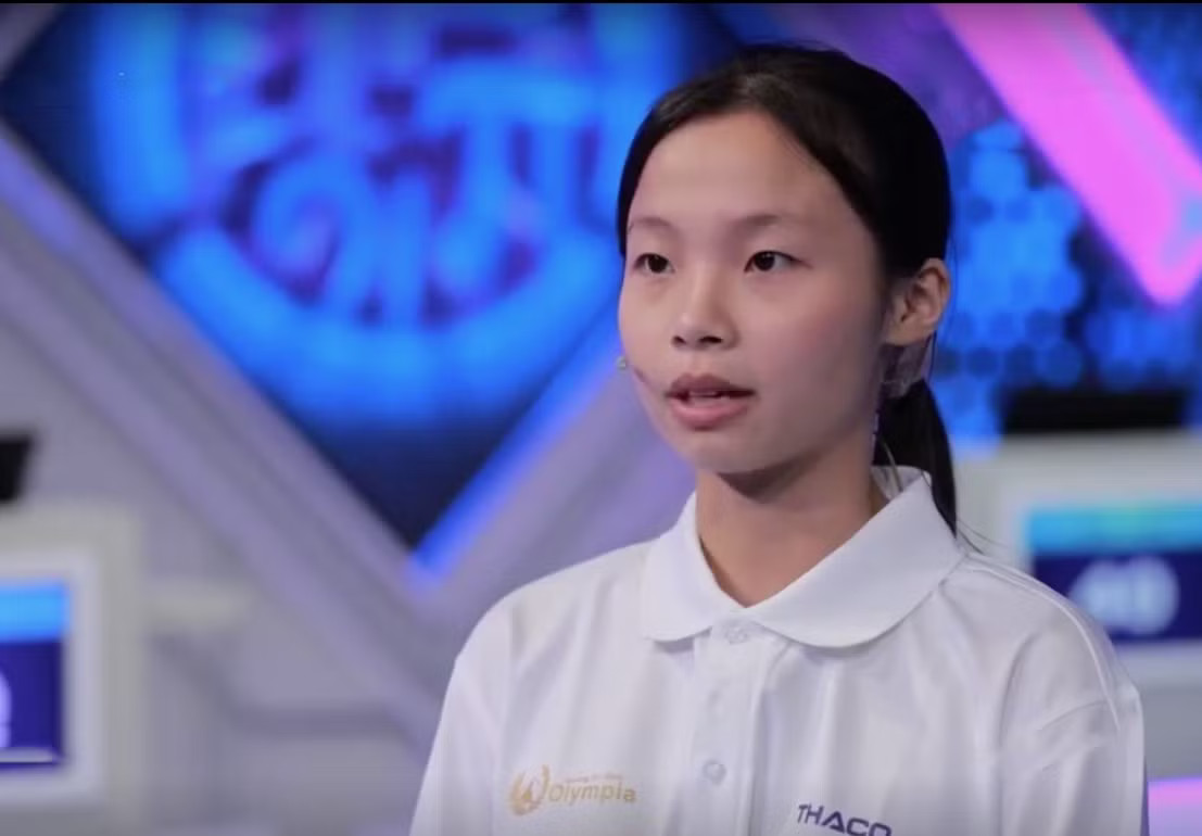 Nữ sinh trường Bưởi giành vòng nguyệt quế Đường lên đỉnh Olympia 26 - Ảnh 1.