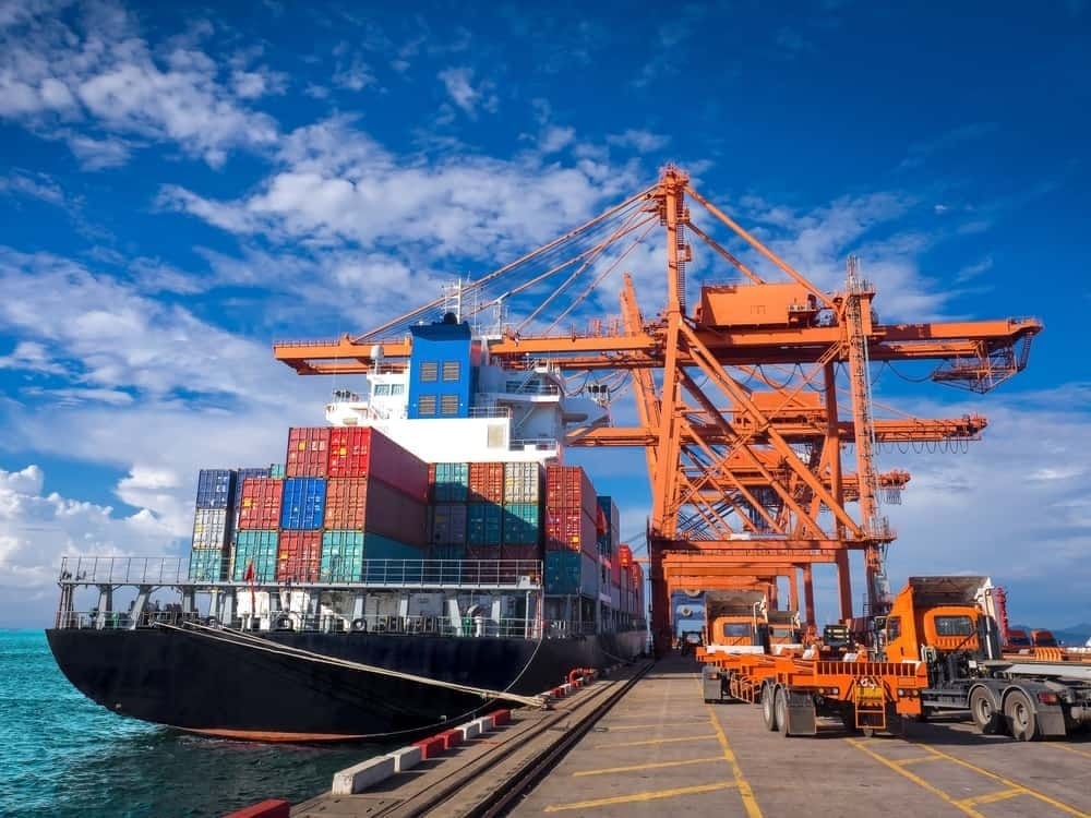 Xuất nhập khẩu 4 tháng vượt 345 tỷ USD, tăng gần 25% so với cùng kỳ
