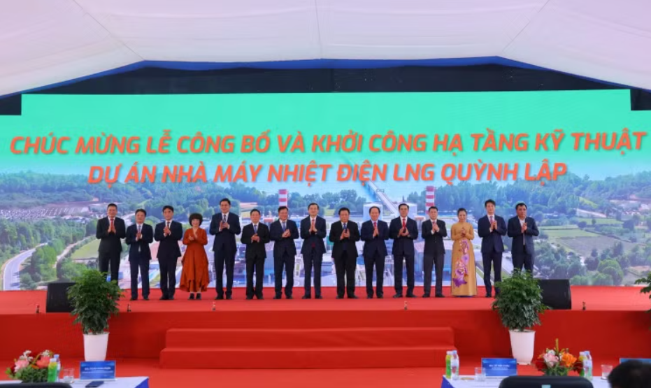 Nữ doanh nhân Top 50 quyền lực châu Á 2016 xuất hiện tại lễ khởi công dự án 2,2 tỷ USD của liên danh PV Power
