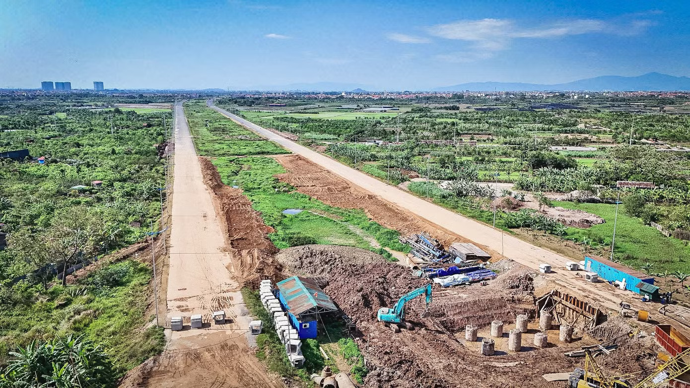 Phấn đấu hoàn thành dự án Vành đai 4 trong năm 2027 - Ảnh 1.