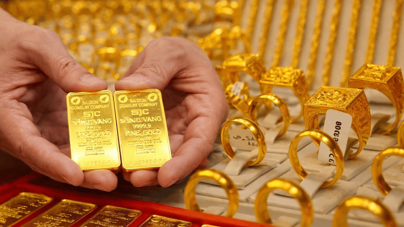 Cơn sốt giá vàng 2026: Đu đỉnh lúc tăng nóng, nhà đầu tư lỗ hơn 30 triệu đồng/lượng chỉ sau vài tháng - Ảnh 1.