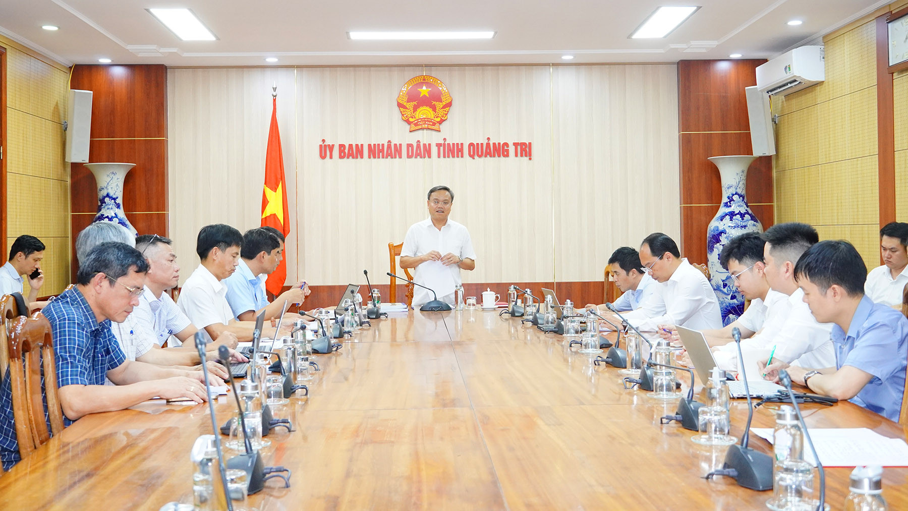 Hình ảnh tại buổi làm việc. Nguồn ảnh: UBND tỉnh Quảng Trị Hình ảnh tại buổi làm việc. Nguồn ảnh: UBND tỉnh Quảng Trị