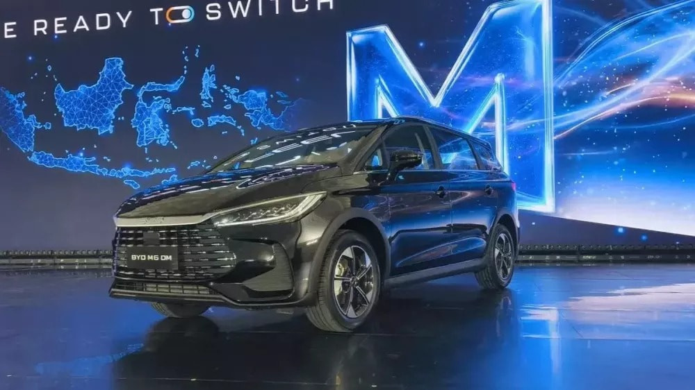 byd-m6-ban-phev-1.jpg