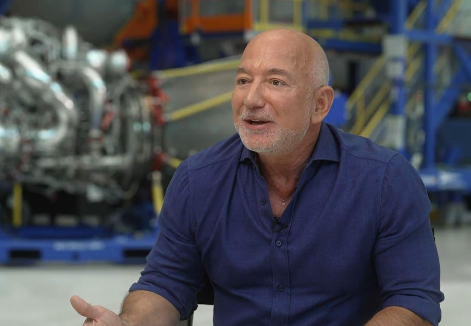 108309708-1779283059085-jeffbezos8_1779288081.jpg
