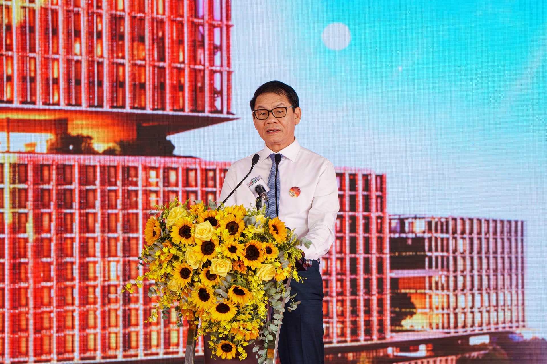 THACO đề xuất tài trợ 230 tỷ đồng 'nâng tầm' cảnh quan cửa ngõ sân bay hàng đầu Việt Nam THACO đề xuất tài trợ 230 tỷ đồng 'nâng tầm' cảnh quan cửa ngõ sân bay hàng đầu Việt Nam