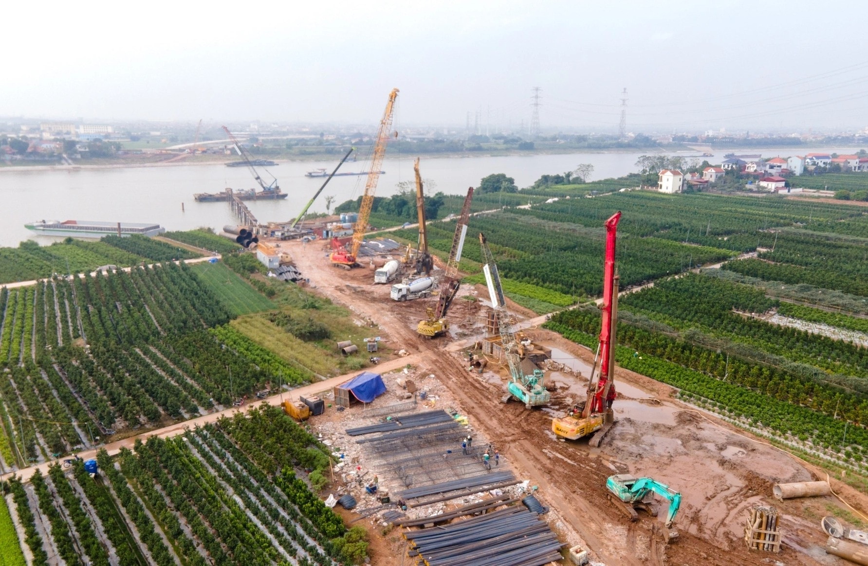 Giải tỏa làm cầu Trần Hưng Đạo và đại lộ sông Hồng: Người dân nên xử lý sao khi nhà đang thế chấp 'bất ngờ' dính quy hoạch?