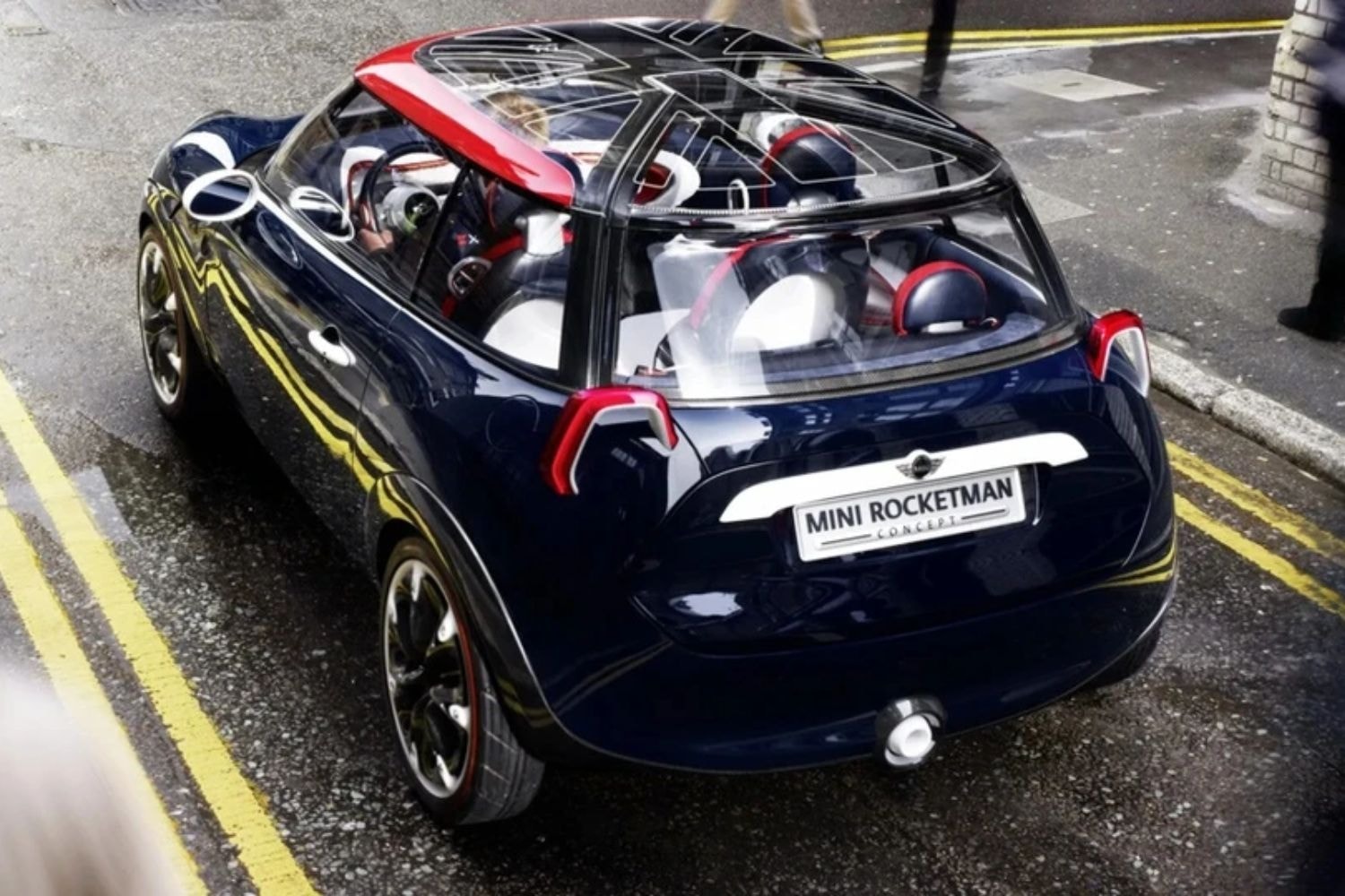 mini rocketman 1